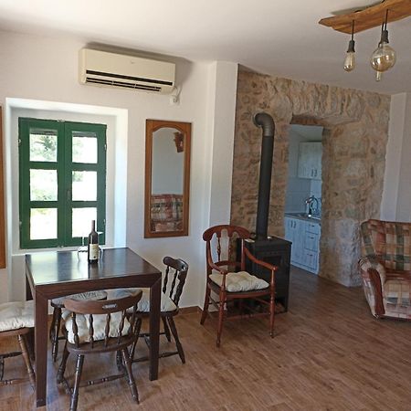 Rustic House Daire Bar Dış mekan fotoğraf